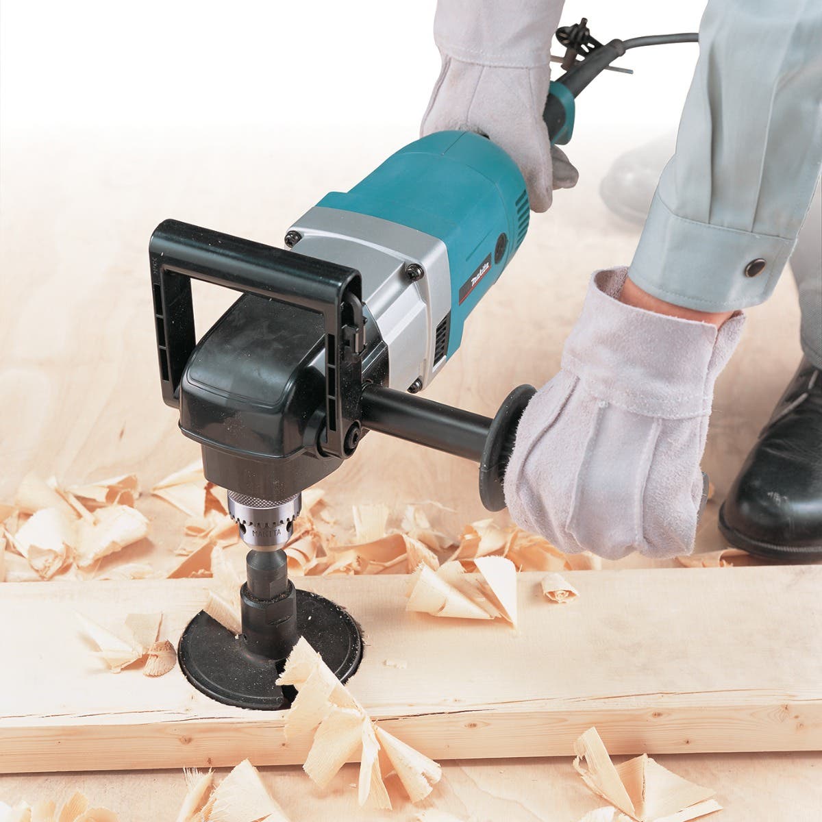 Makita Buy & In-Store | 10