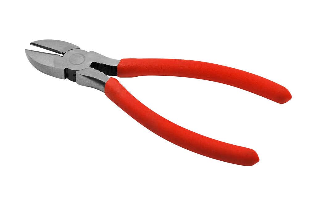 Wire cutters shop mitre 10