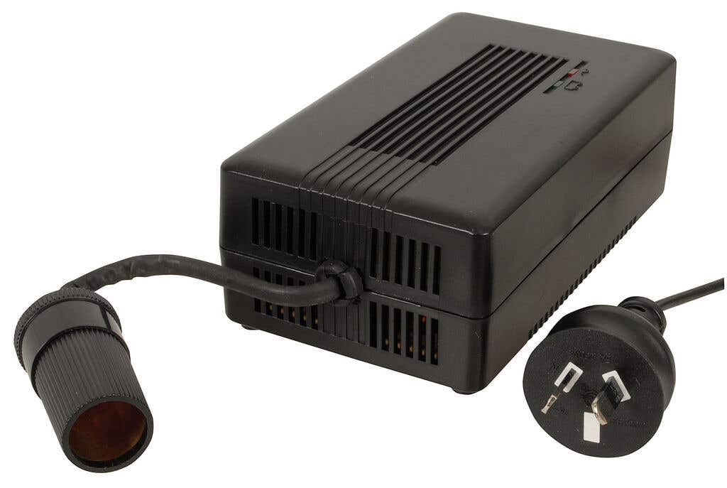 12VDC 7.5A Mains to Cigarette Lighter Power Transformer