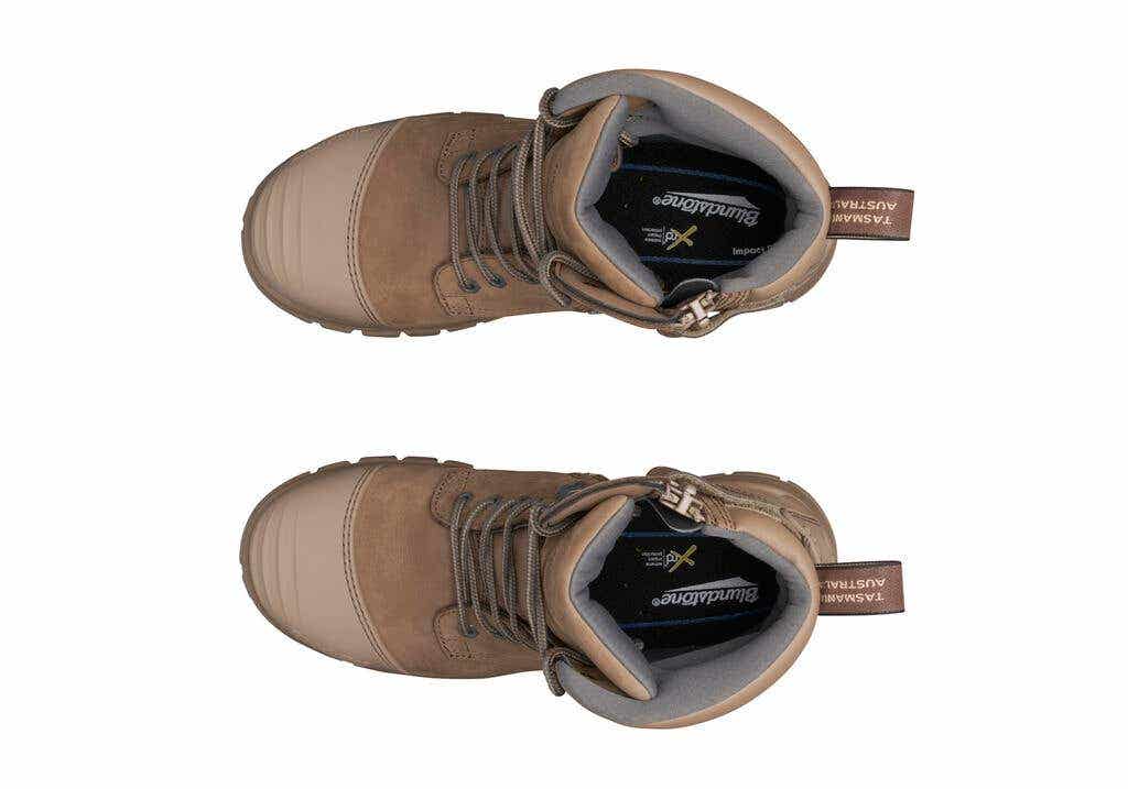 Mitre 10 blundstone top