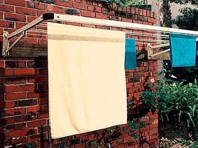  DIY clothes line 