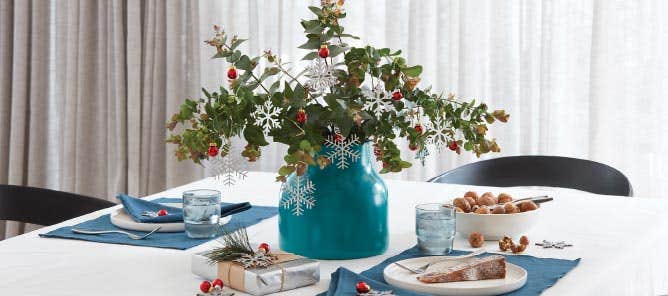  DIY creating a christmas vase with Accent 